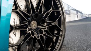 6-Lamborghini-Temerario-review-2026-300x169 Lamborghini Temerario: V10 Gitti, 900+ Beygirlik Hibrit Canavar Geldi!